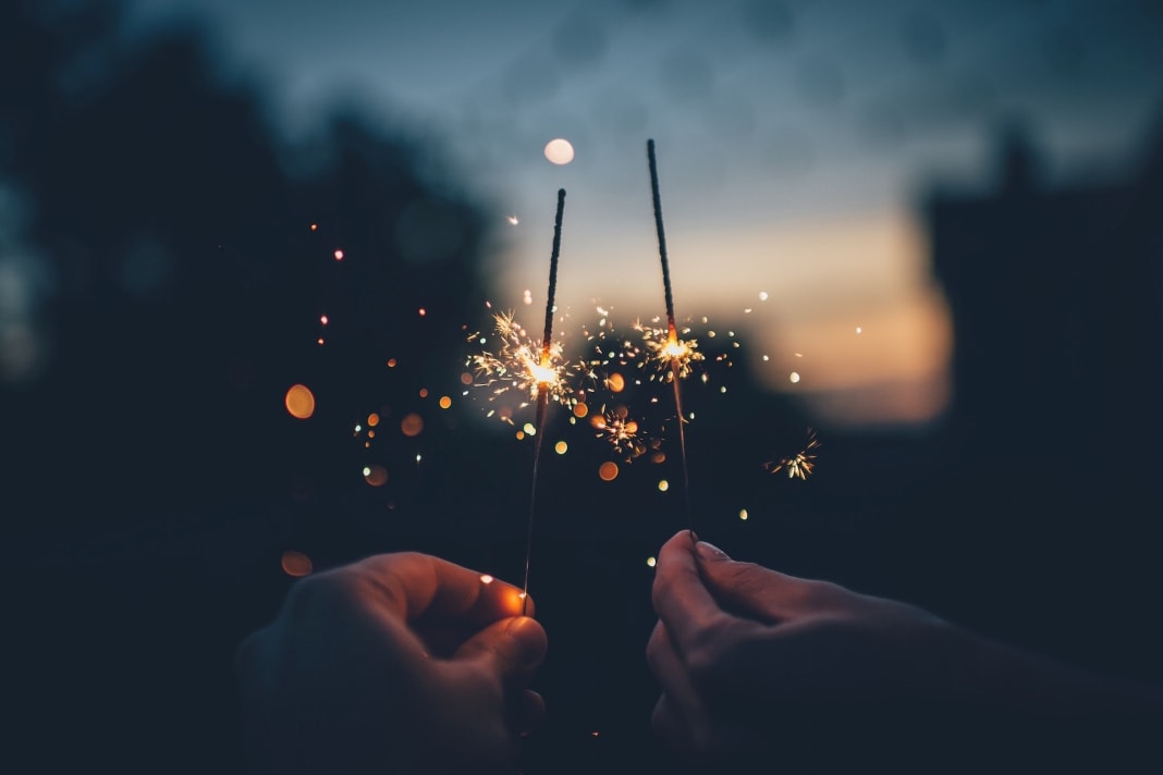 bonfire night safety tips from B&M